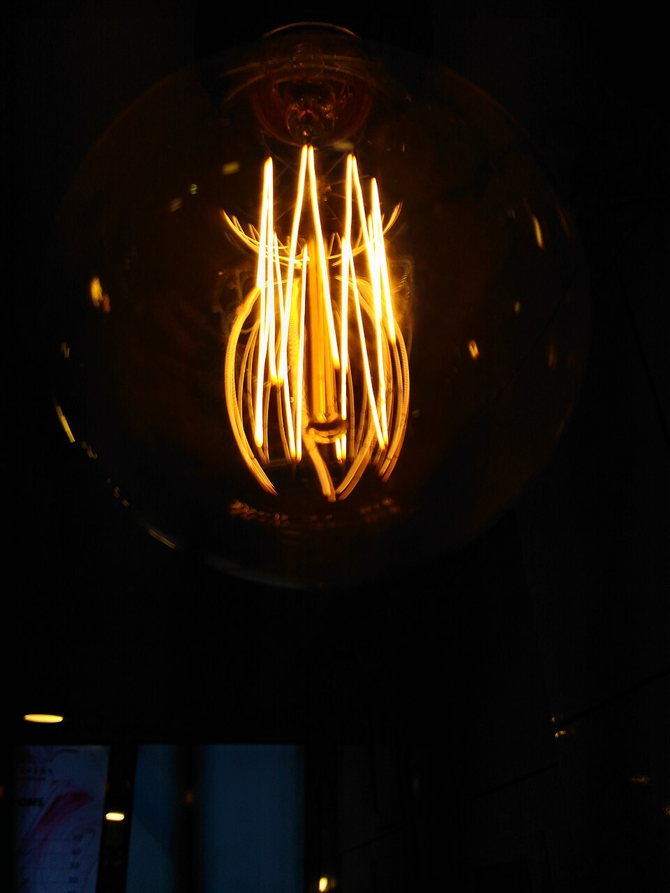 Une lampe à incandescence
